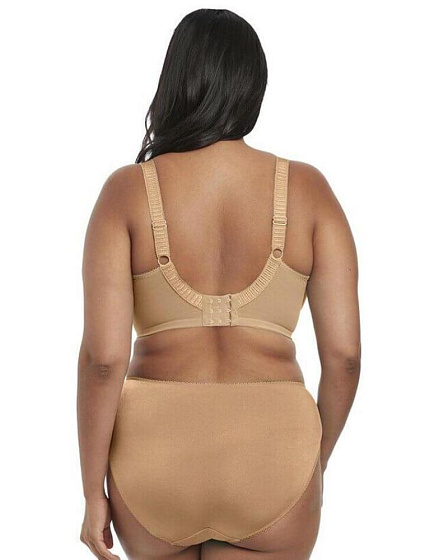 Фото Бежевое белье на большую грудь Эломи, вид сзади